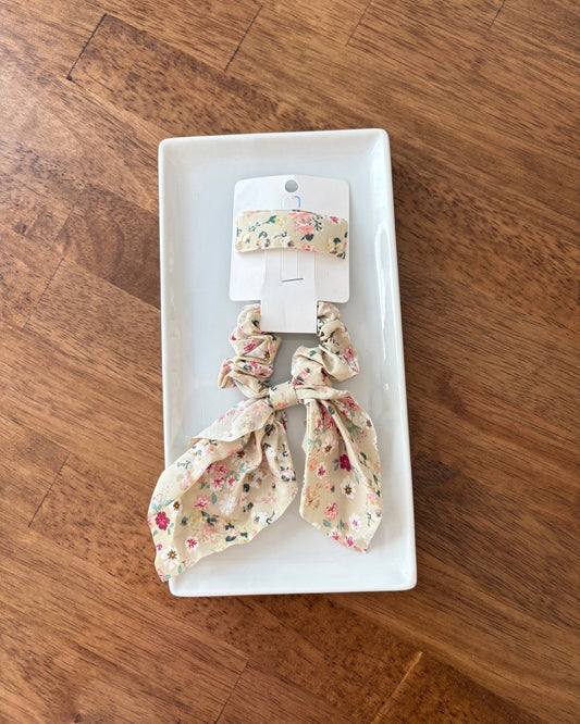 Set scrunchie clip
