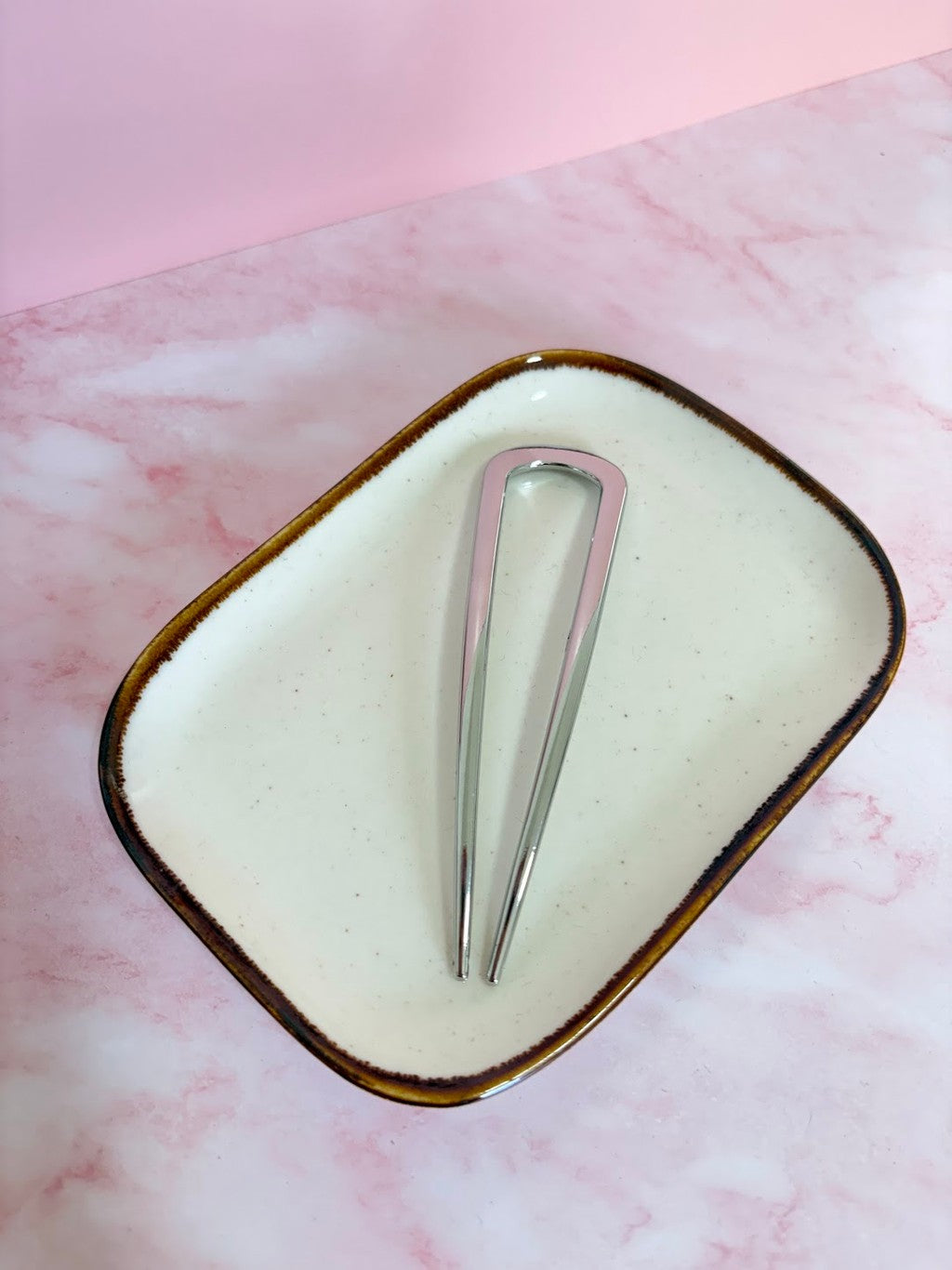 Pinza francesa en U metal