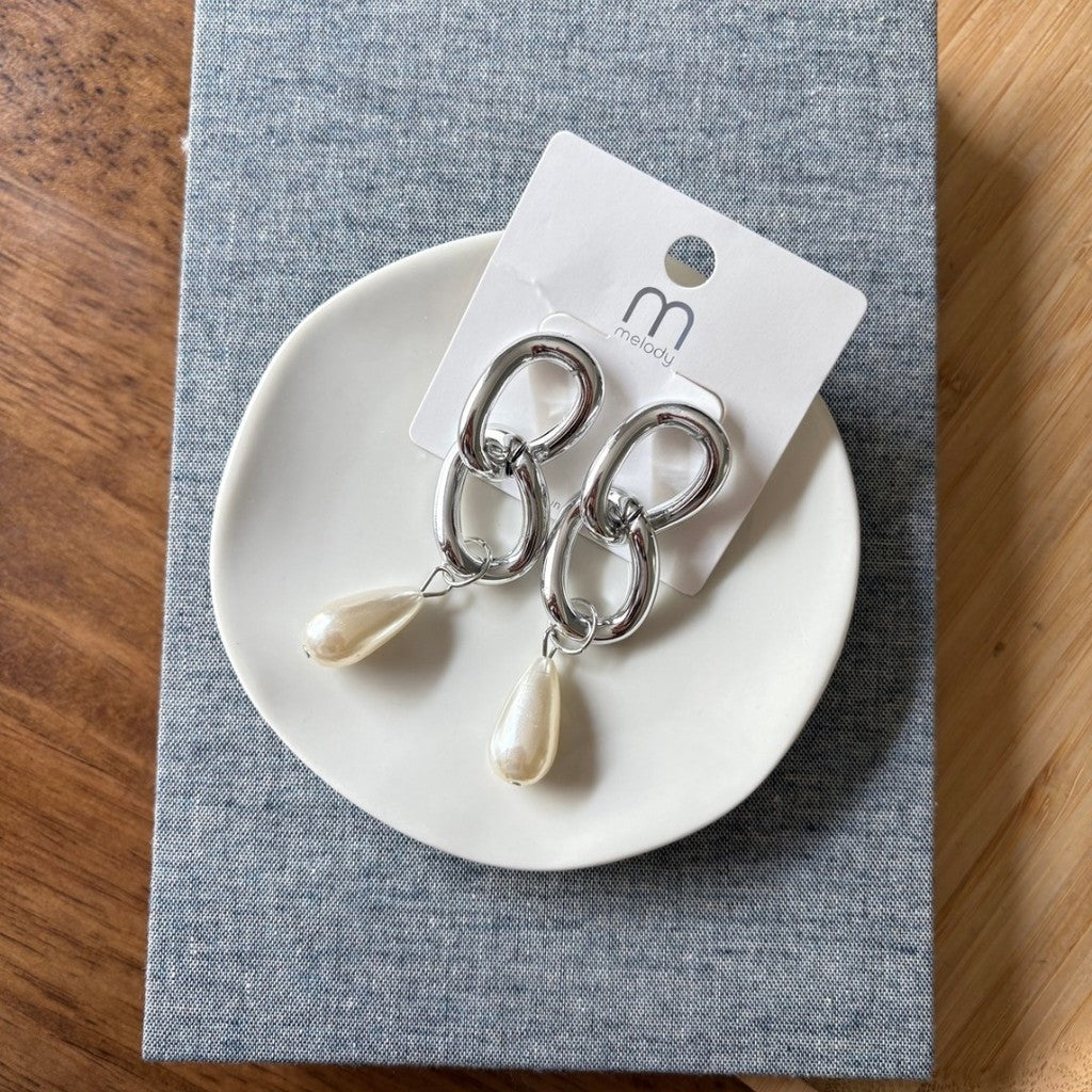 Aretes largos Eslabon perlita