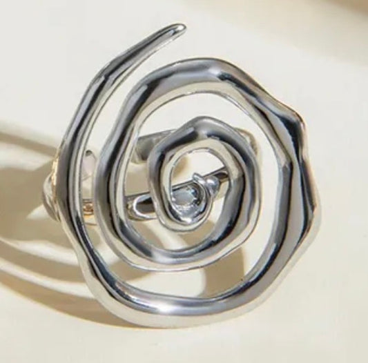 Anillo ajustable de espiral plateado