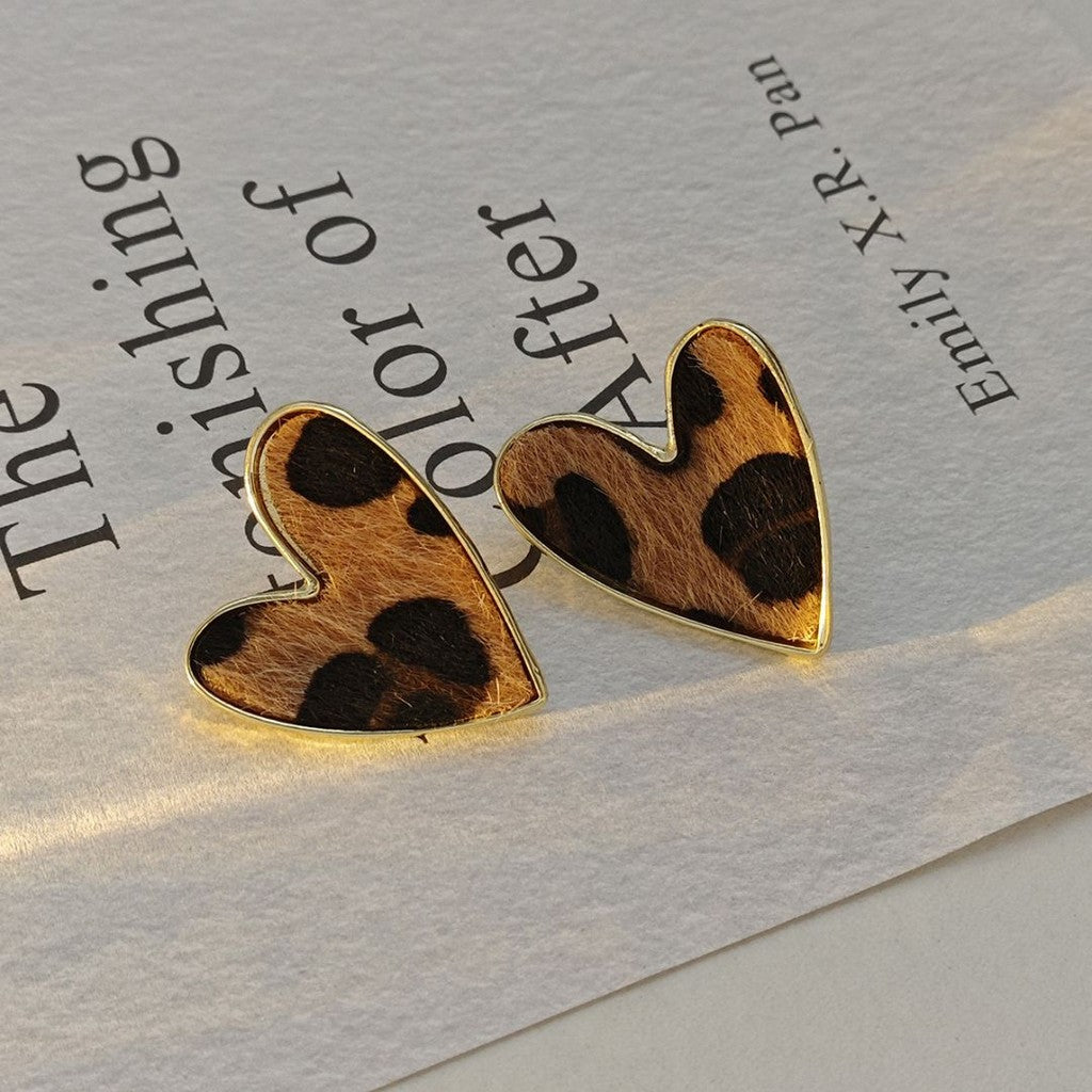 Aretes corazon animal print