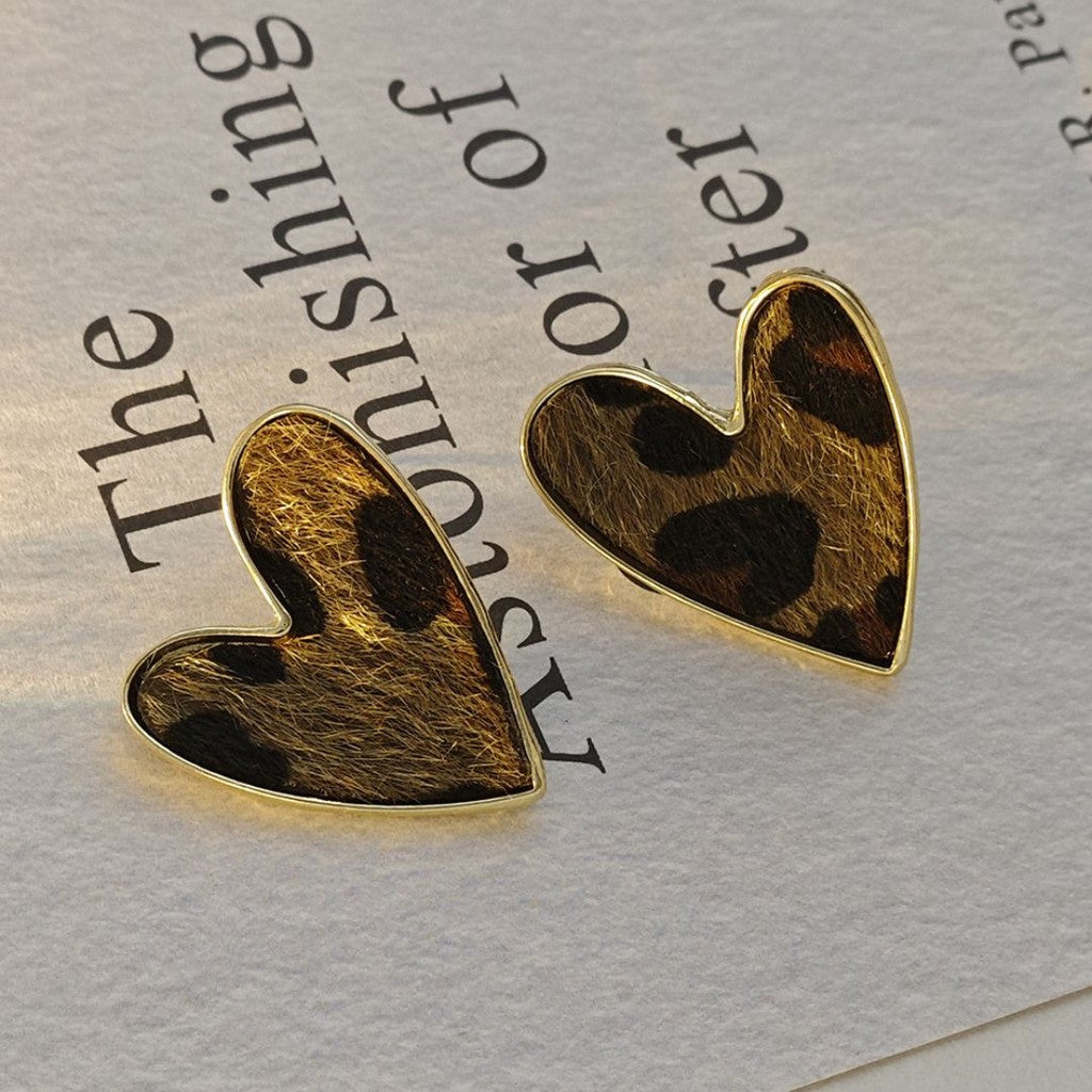 Aretes corazon animal print