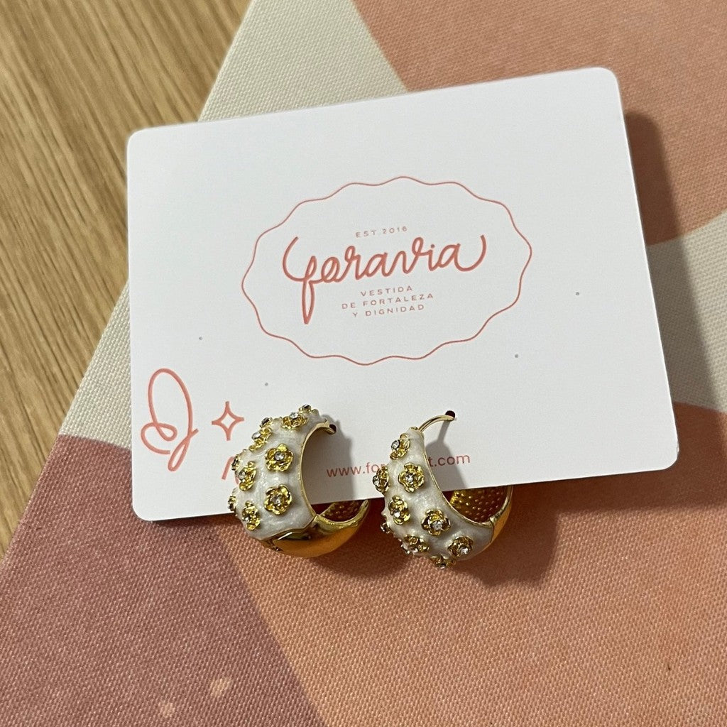 Argollas de rositas doradas