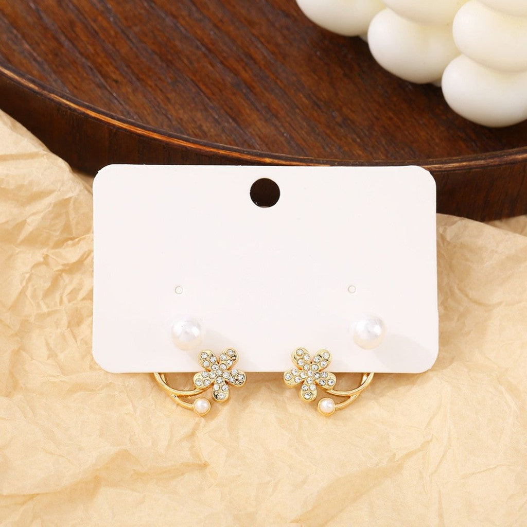 Aretes stud flor de brillitos