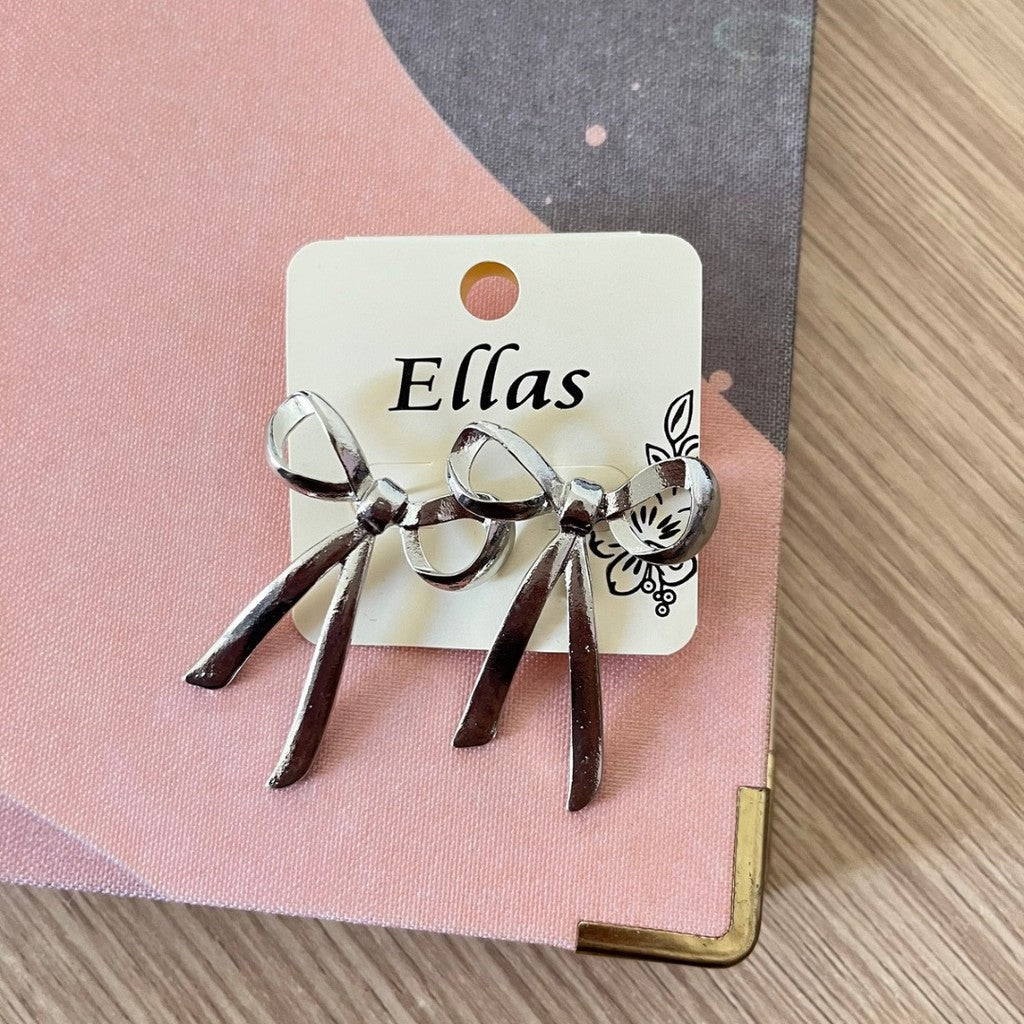 Aretes moño largo