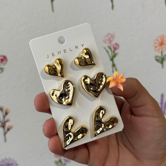 Trio de aretes love