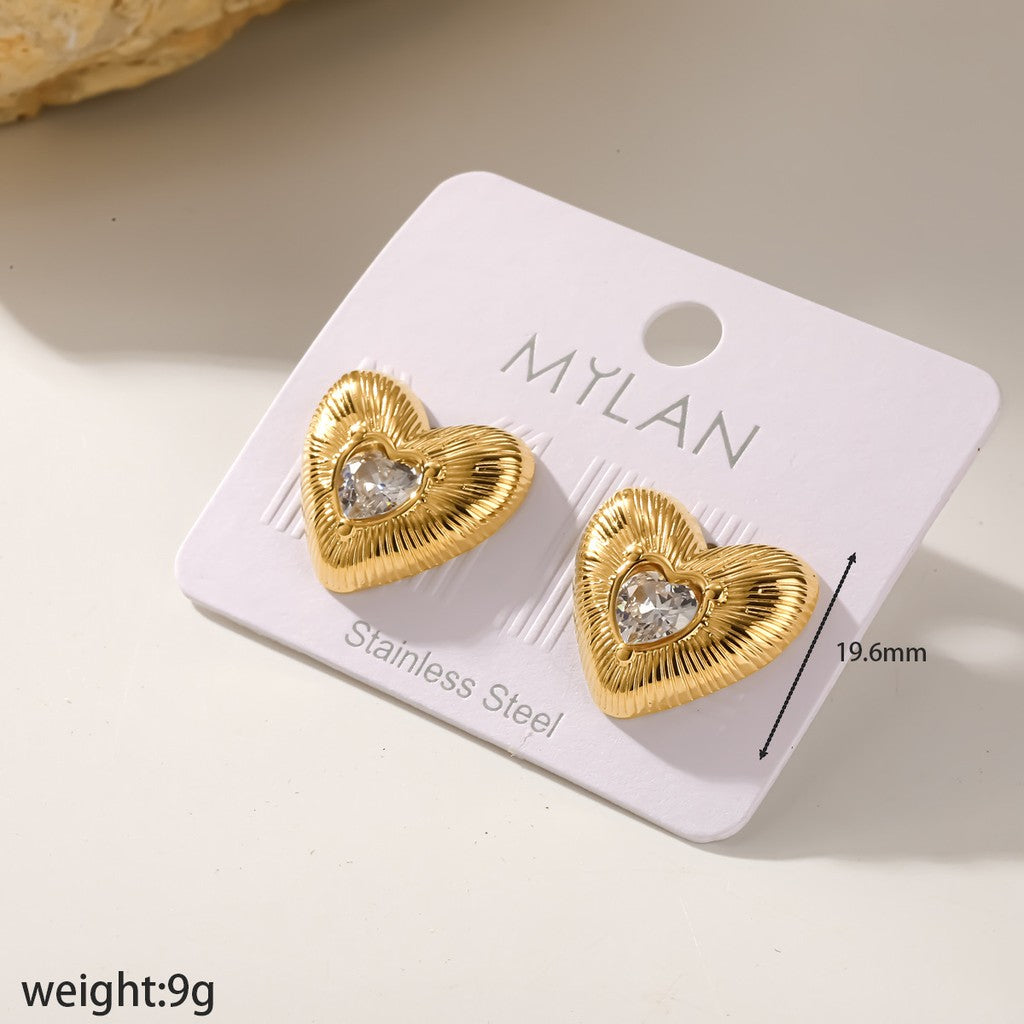 Aretes corazón brillante